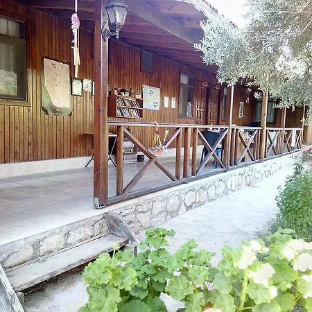 Datcanka Ahsap & Kutuk Evler בית הארחה